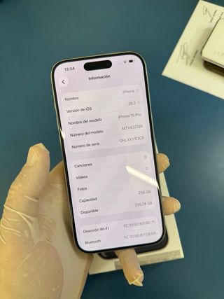 iPhone 15 Pro 256GB Titanio Blanco