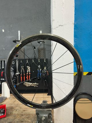 Rueda Mavic Cosmic Carbon