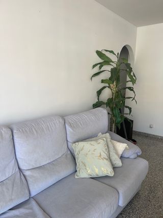 Sofá 4 plazas lila tela