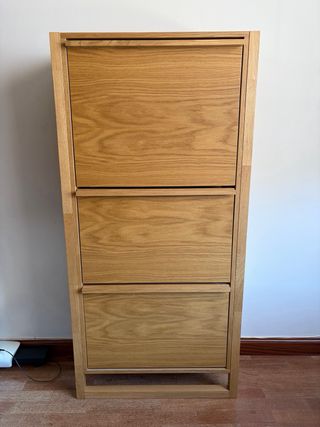 Zapatero de madera