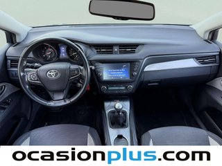 Toyota Avensis 150D Advance 105 kW (143 CV)
