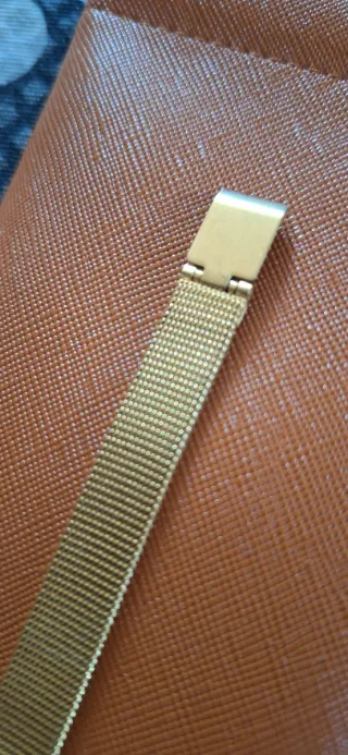 Orologio da donna Urban oro nero.