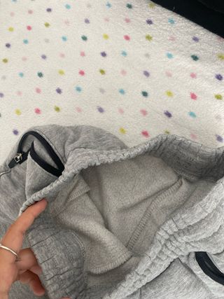 Pantalón corto gris Primark