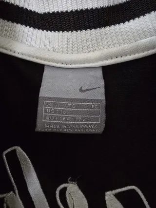 Chaqueta deportiva Nike niño T.164-176