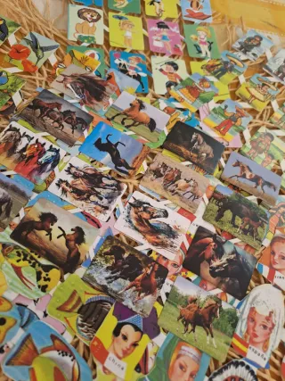 Lote cromos troquelados