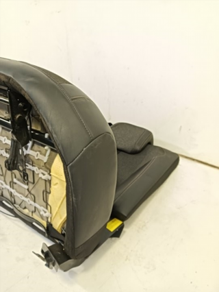 ASIENTOS TRASEROS PEUGEOT 3008 BH01