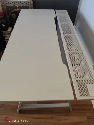 Escritorio gaming IKEA UTESPELARE, sillón, cajoner