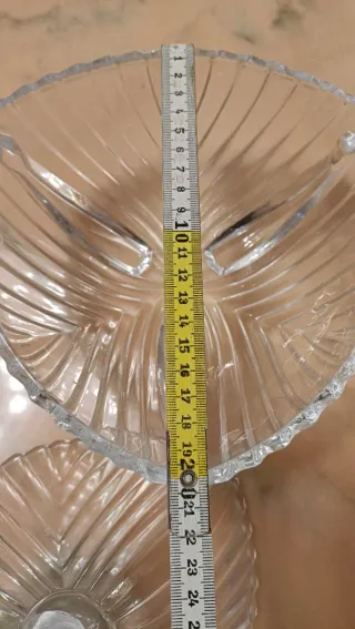 Porta cioccolatini a forma di triangolo in vetro