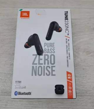 Auriculares JBL Tune 230NC Negros