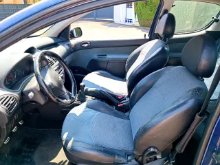 Peugeot 206 2000