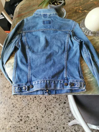 Cazadora vaquera Levi Strauss & CO. De Chica T.M.