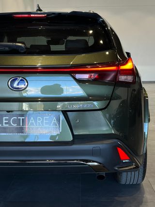 LEXUS UX 250H F-Sport Cuero 4WD - 2022