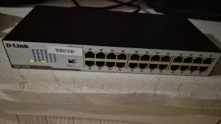 D-LINK  DGS-1024D como nuevo