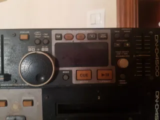 Denon DN-D4500 Lettore CD DJ (2 unità)