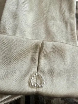 Guantes de Novia Marca Pronovias color hueso