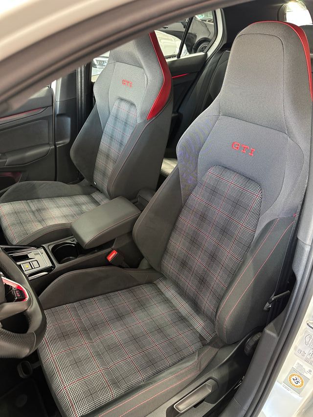 Volkswagen Golf 2022
