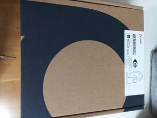 Auriculares Poly Voyager Focus 2 UC USB-A