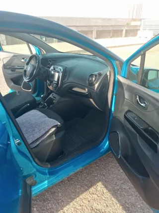 Renault Captur 2016. Precio a negociar