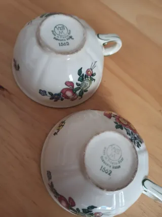Dos tazas Villeroy & Boch florales