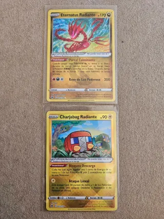 Pack 2 Cartas Pokémon: Eternatus y Charjabug Radia