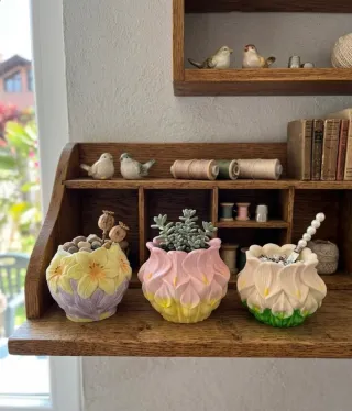 Vaso floreale in resina/ceramica