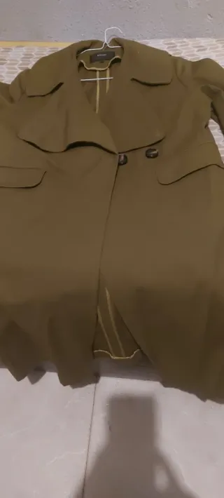 Gabardina Elogoy Verde Oliva Talla L