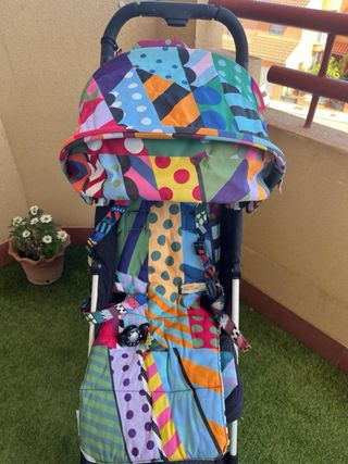 Silla de paseo MacLaren colorida