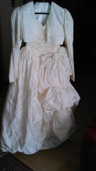 Abito da sposa trasformabile in abito da sera