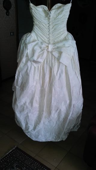 Abito da sposa trasformabile in abito da sera