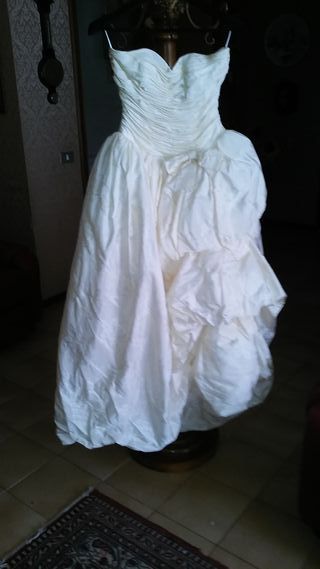 Abito da sposa trasformabile in abito da sera