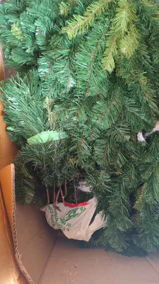 Árbol de Navidad Alberta 210 cm