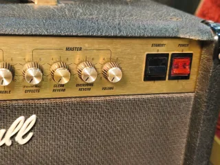 Marshall JCM600 Combo Amplificador Guitarra