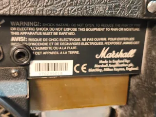Marshall JCM600 Combo Amplificador Guitarra