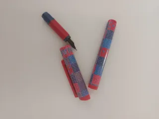 Pluma Vintage Naf Naf