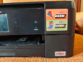 Impresora Brother DCP-J562DW Negra