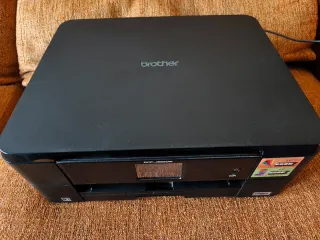Impresora Brother DCP-J562DW Negra