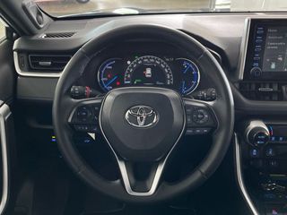 Toyota Rav4 2.5l 220H Advance Plus