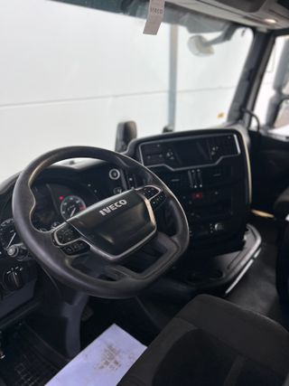 IVECO S-WAY 460