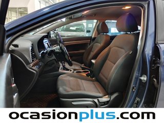 Hyundai Elantra 1.6 MPI Style Auto 94 kW (128 CV)