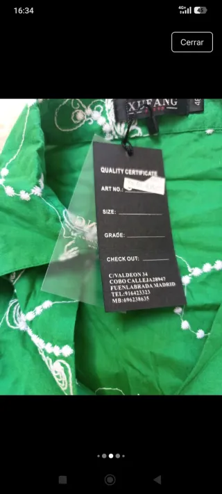 Camiseta verde con estampado