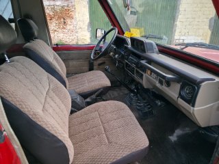 Toyota Land Cruiser BJ70 año 1988 motor japones