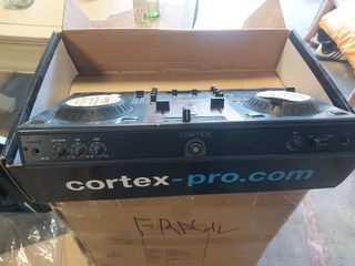 Cortex dMIX-300 Mesa de Mezclas DJ iPod