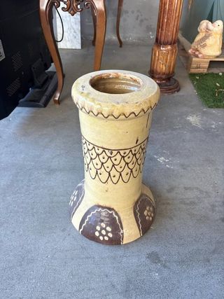 PEDESTAL MACETERO CERÁMICO