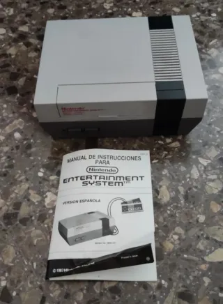 Clásica Nintendo NES Action Set Consola + Accesori