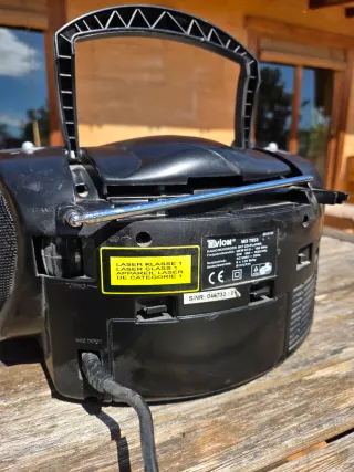 Radiocaset Tevion Negro