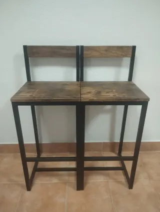 Sgabello doppio in stile industriale
