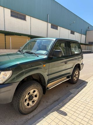 TOYOTA LAND CRUISER 2001
