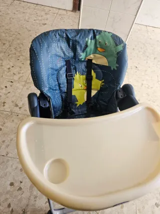 Trona Chicco con estampado de ranas
