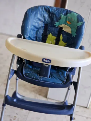 Trona Chicco con estampado de ranas