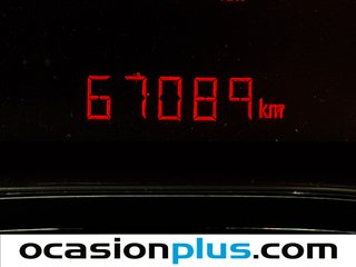 Opel Corsa 1.4 Expression 55 kW (75 CV)